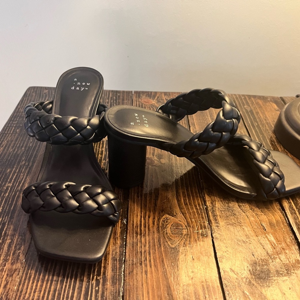 New Black high heeled sandal